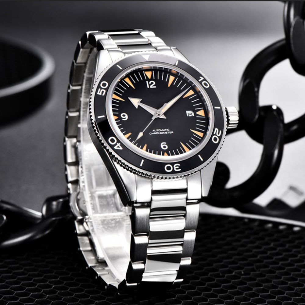 カスタムロゴ NH35 ムーブメント腕時計 10bars メ - Luxury Watch Collection のレビューと価格