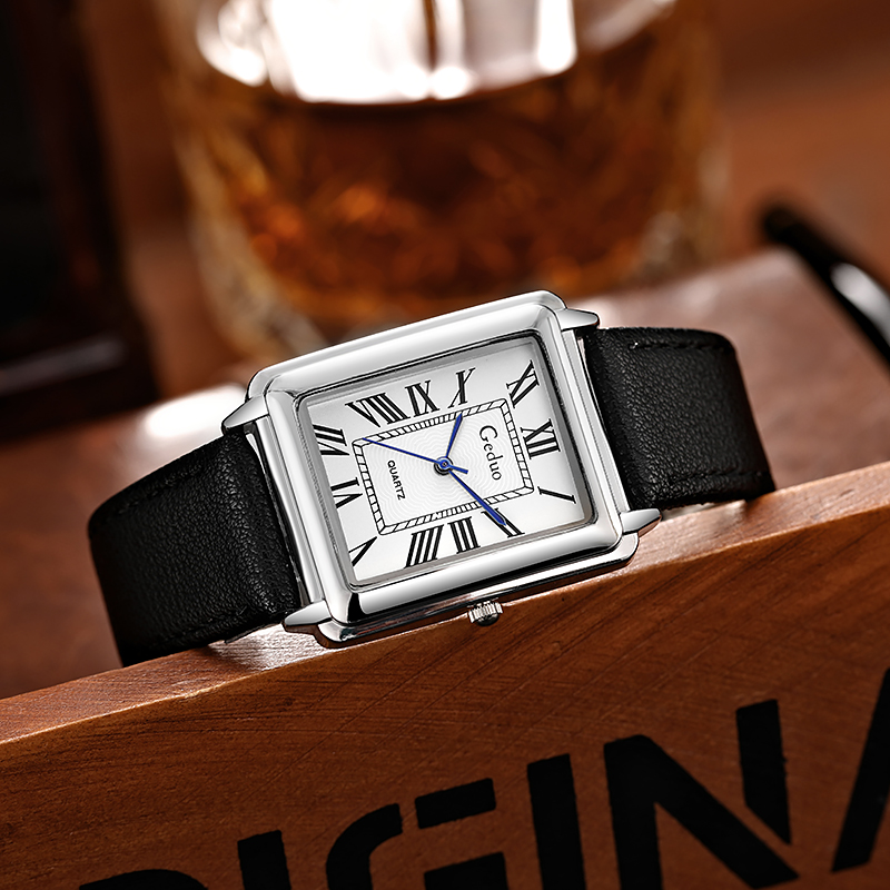 新しいファッションの高級デザイナー長方形ダイヤルクォーツ時計 - Luxury Watch Audemars Piguet のレビューと価格