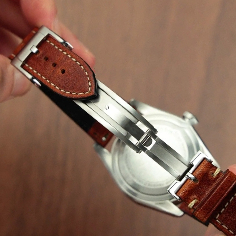 新しい高級デプロイアントクラスプ 16 ミリメートル 18  - Luxury Watch Straps のレビューと価格