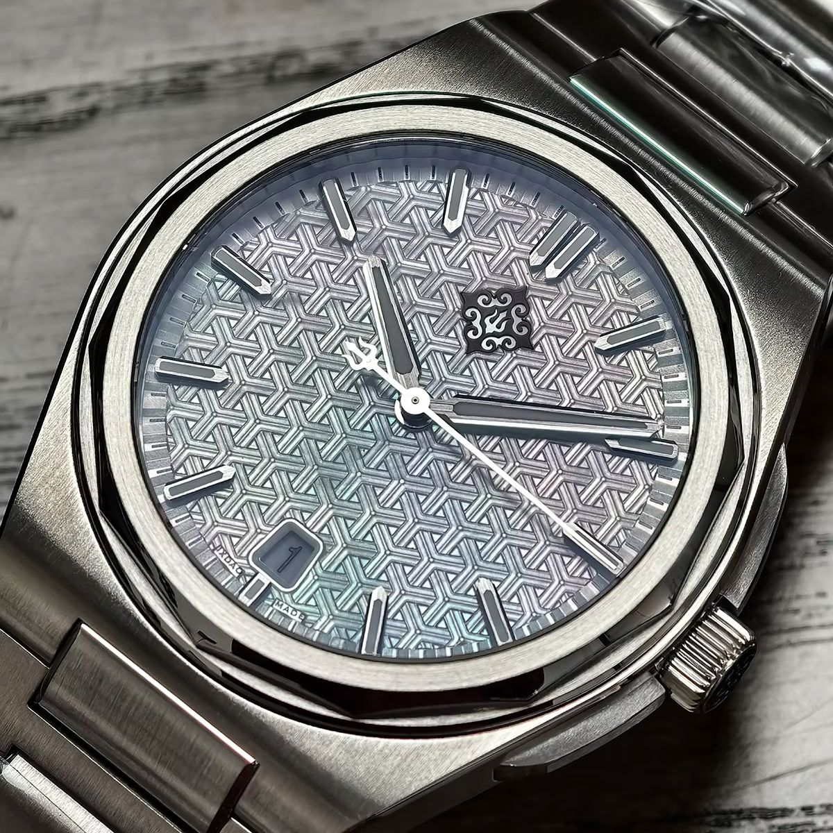 IX&DAO 2026 ニューウォリアー 37mm メンズ自 - Rolex Watch Submariner のレビューと価格